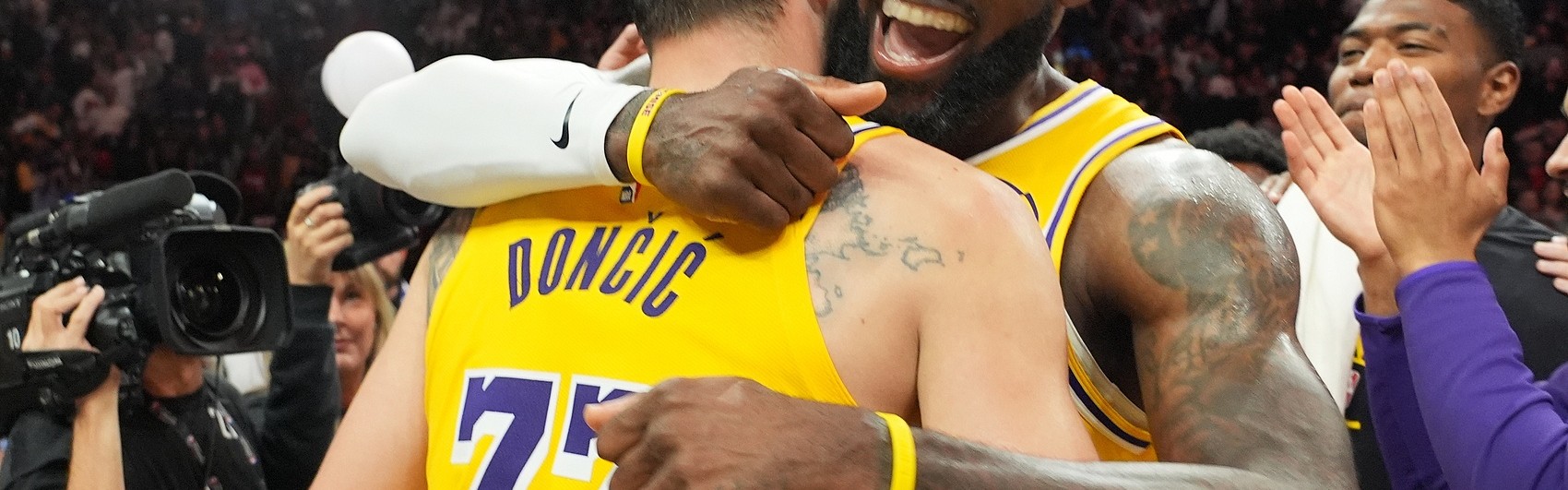 开云体育投注-4连胜&amp;赛季50胜！湖人最后6场赛程：3主3客 两战雷霆 客战勇侠