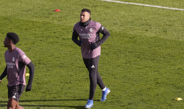 ky体育app-阿斯：姆巴佩、卡马文加等人参与皇马合练，维尼修斯等人尚未归队