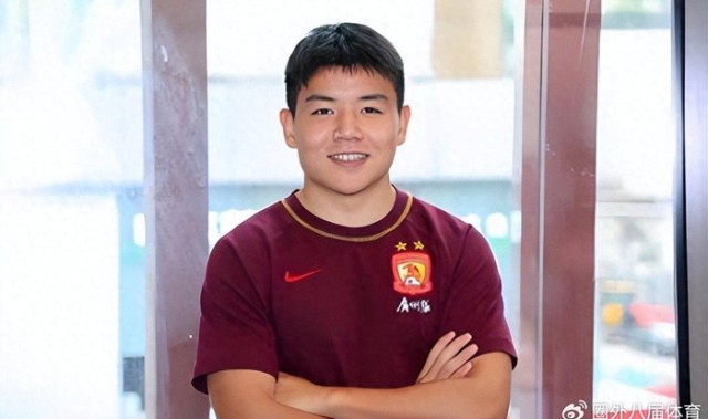 意外！徐彬为何刚有机会踢英甲就受伤告别巴恩斯利，原因找到了|狼队|中超|青年联赛|哈维-巴恩斯|国足_新浪体育_新浪新闻