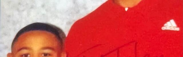 体育娱乐-湖人小塔克教你如何追星：在偶像的面前绝杀偶像