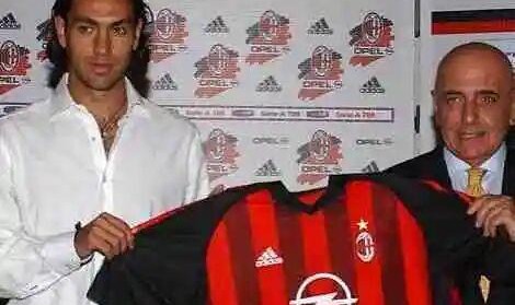 加利亚尼丨引以为傲的签约？——秃鹰行动