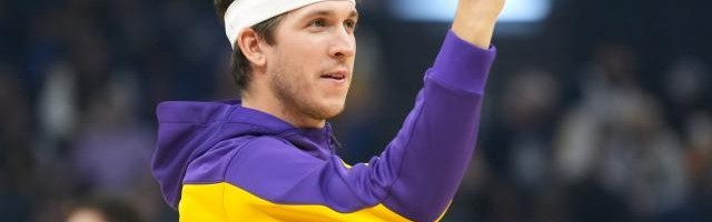 体育资讯-对标布朗森和欧文！湖人将里夫斯视为东契奇副手？