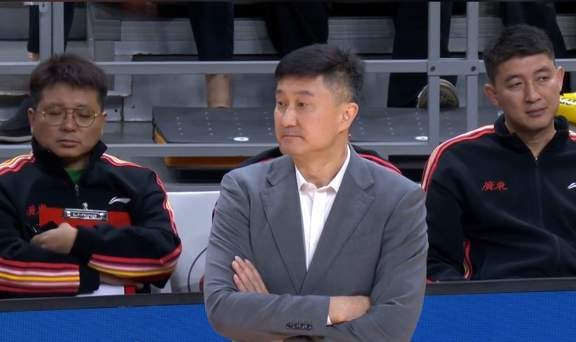 广东3消息！希望之星获奖，18岁新秀强硬回击杜锋，新援请战辽篮