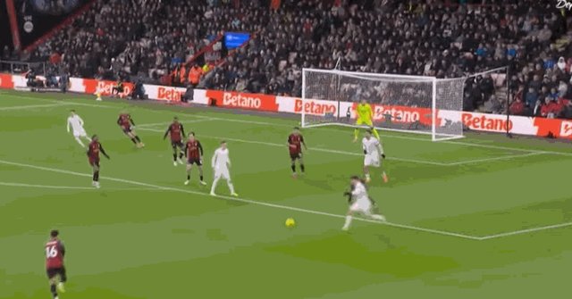 1765046789196040244.gif 内托.gif